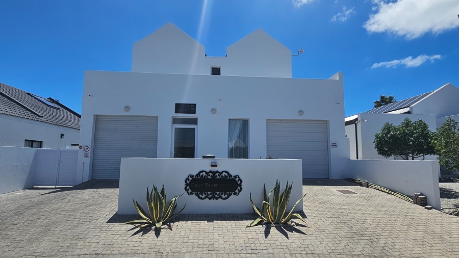 5 Bedroom Property for Sale in Britannia Bay Western Cape